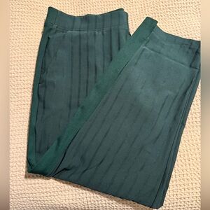 Athleta Brooklyn - Dark Green 14P